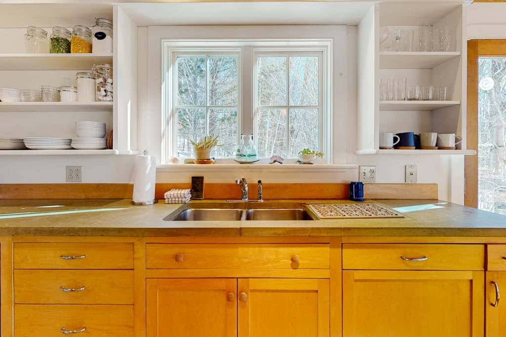 Light-filled Retreat in Mad River Valley