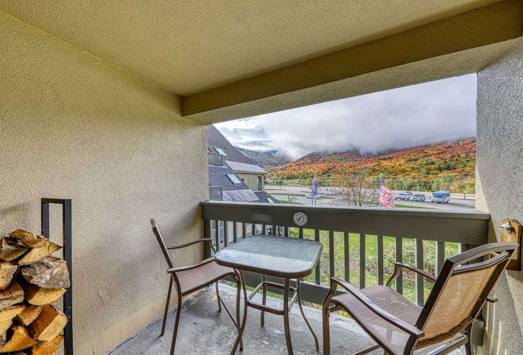 Resort condo with mountain views, full kitchen, and free WiFi