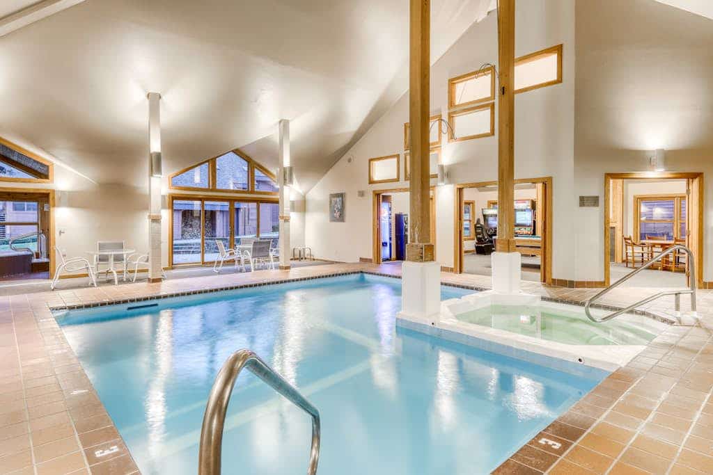 Trail Creek 31 | Walk-to-lift condo in Killington with pool, hot tub, gym, sauna