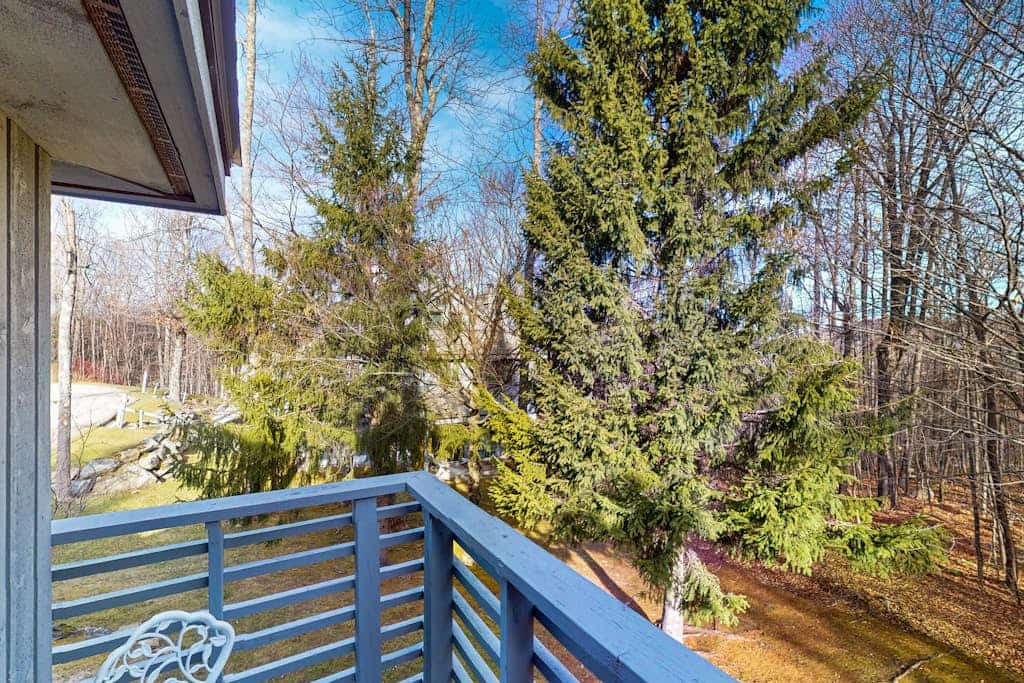 Killington Spa Escape | Fireplace, Pool & Hot Tub