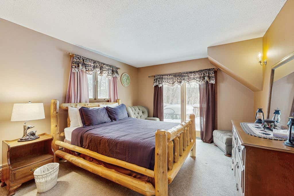 Snowy Day Chalet