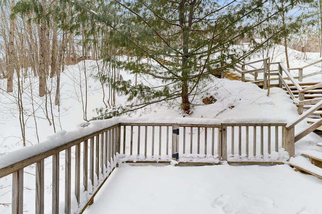 Snowy Day Chalet