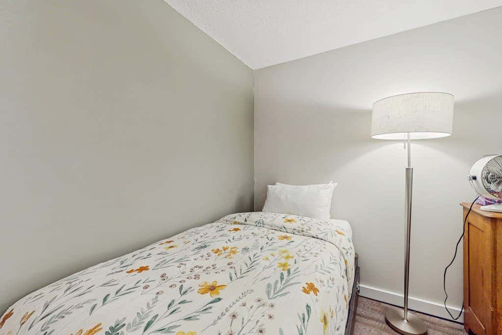 Quechee Hollow 1F