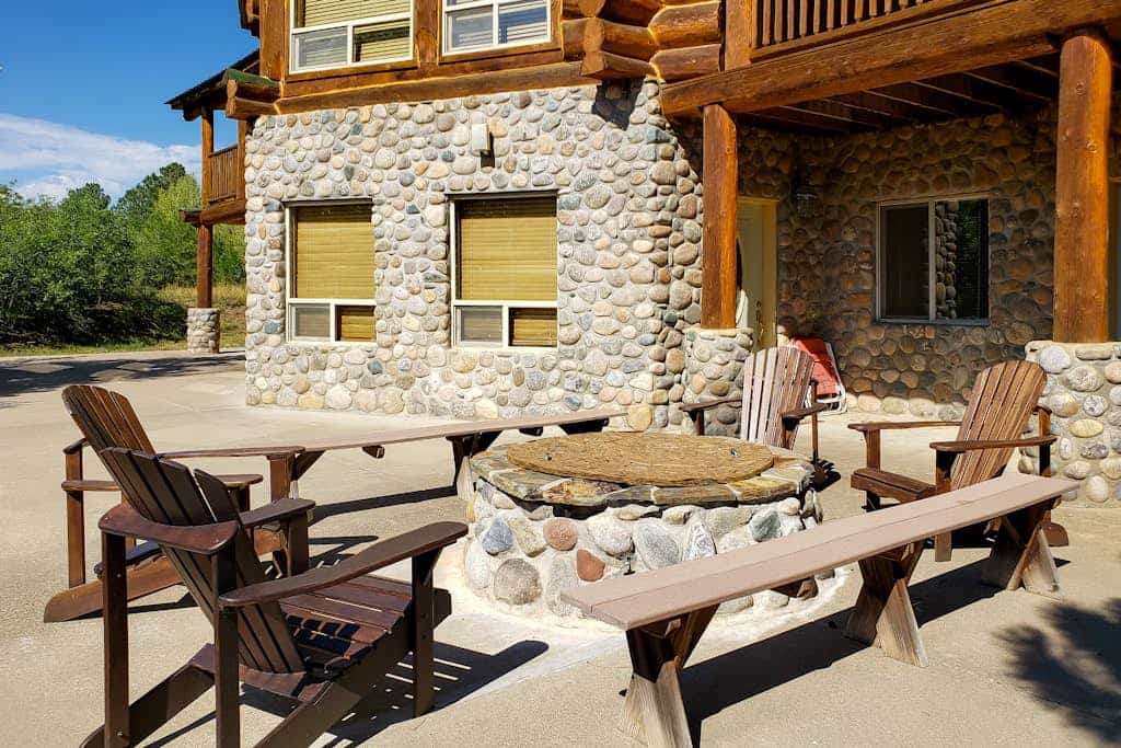 Beautiful Riverfront Log Cabin with Mountain Views, Firepit, and Gas Grill