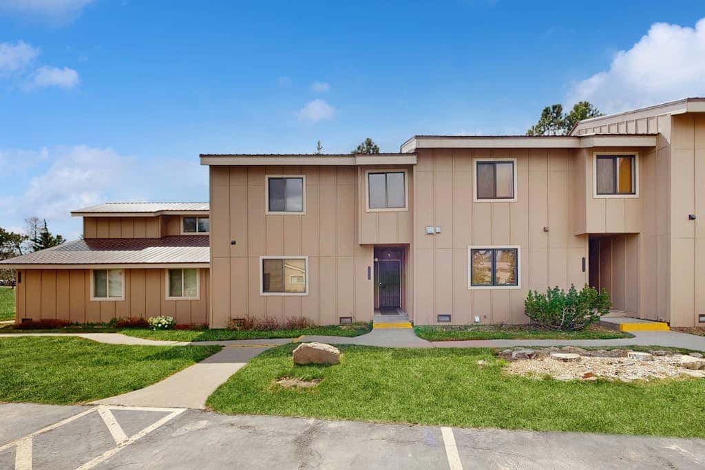 Pines 4031