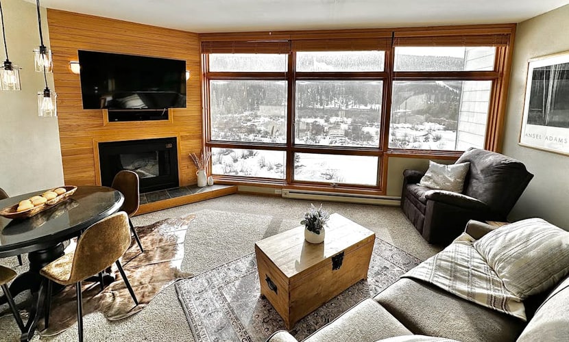 Centrally located condo near skiing with amazing mountain and lake views