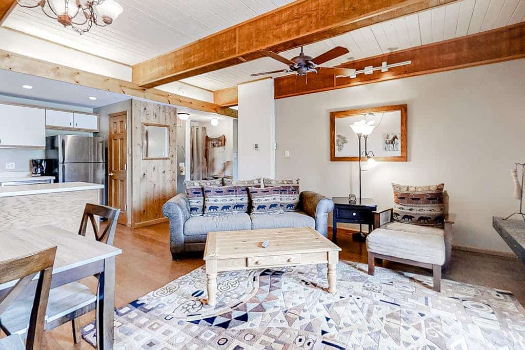 Ski-in/Ski-Out, Outdoor Pool, Hot Tub, Tennis, Sauna, & Gym