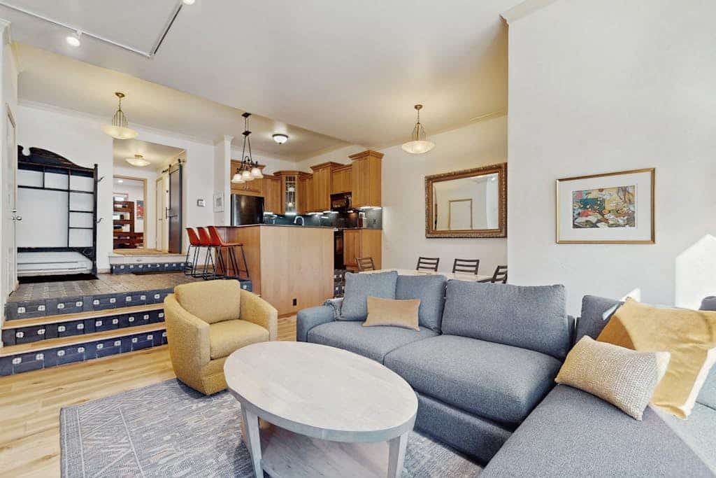 Ski, stay, & play - Steamboat Springs getaway only steps away from the mountain