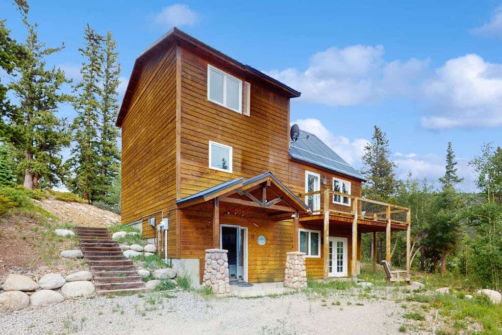 Secluded Mountain Cabin w/ Hot Tub, Fireplace & Stargazing Deck near Breck