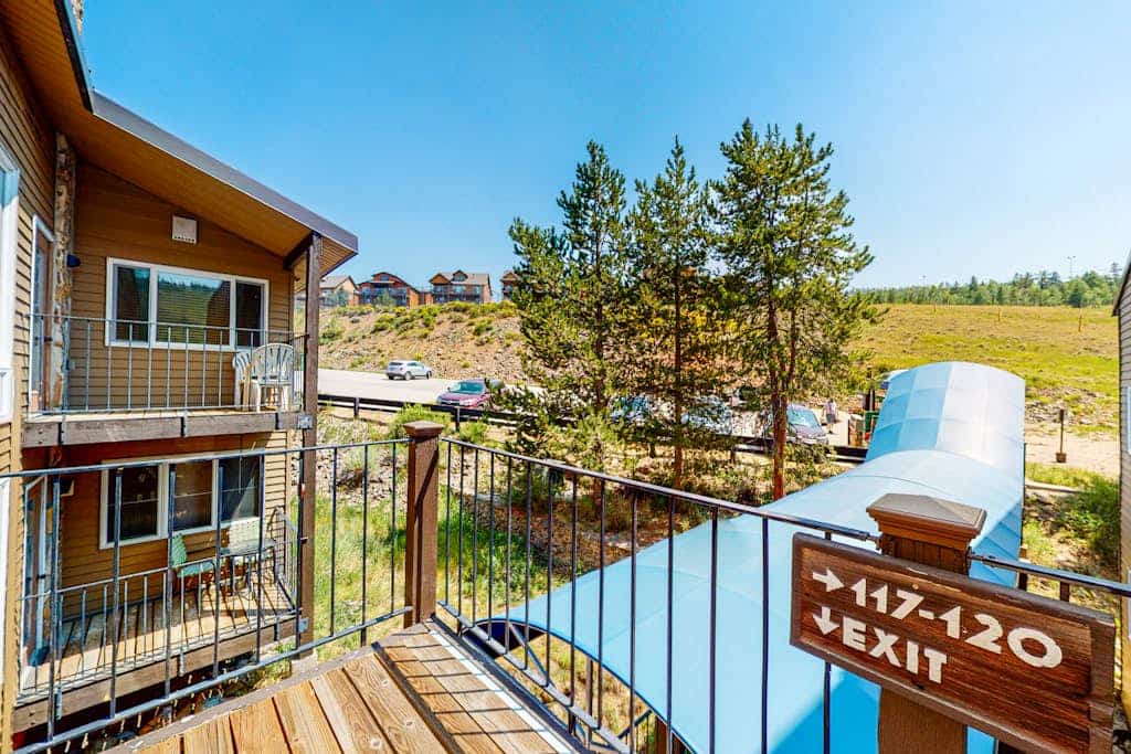 Spectacular Mountain Condo + Loft w/Private Hot Tub, Free WiFi, Shared Pool, W/D