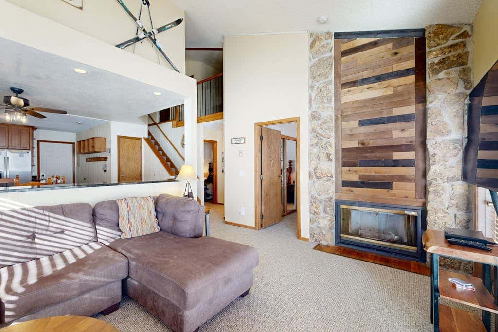 Mountainside 120