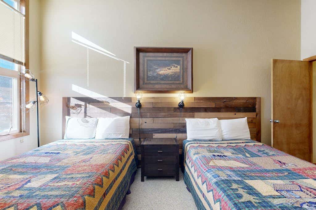 Mountainside 120