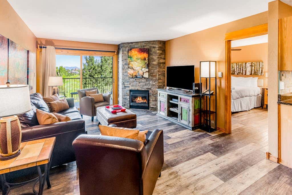 Ski Inn 322