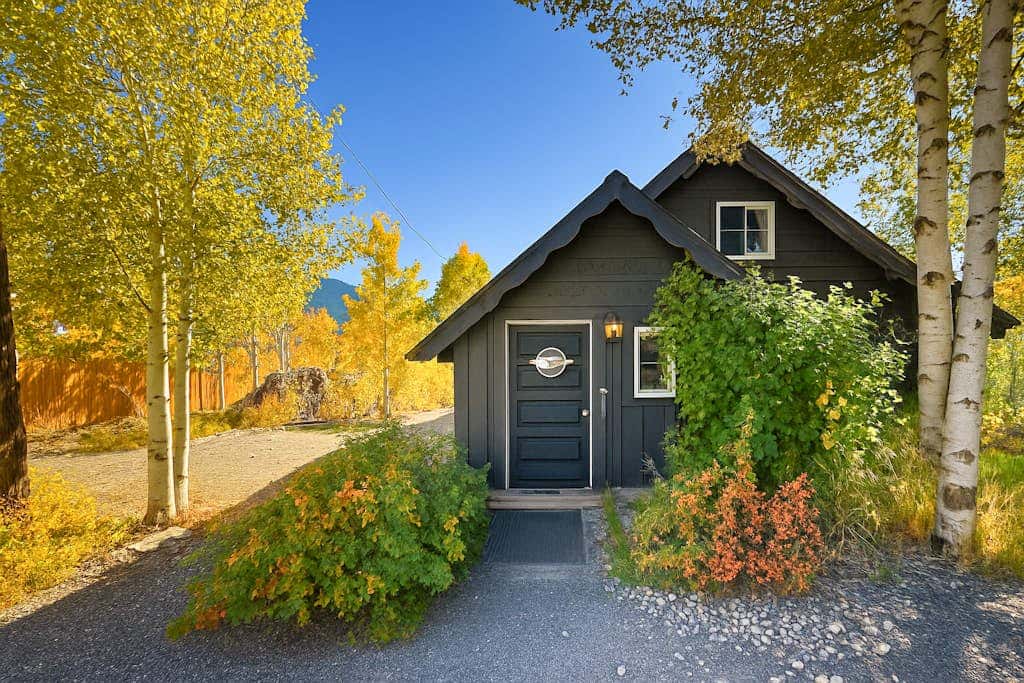 The Golden Moose Chalet