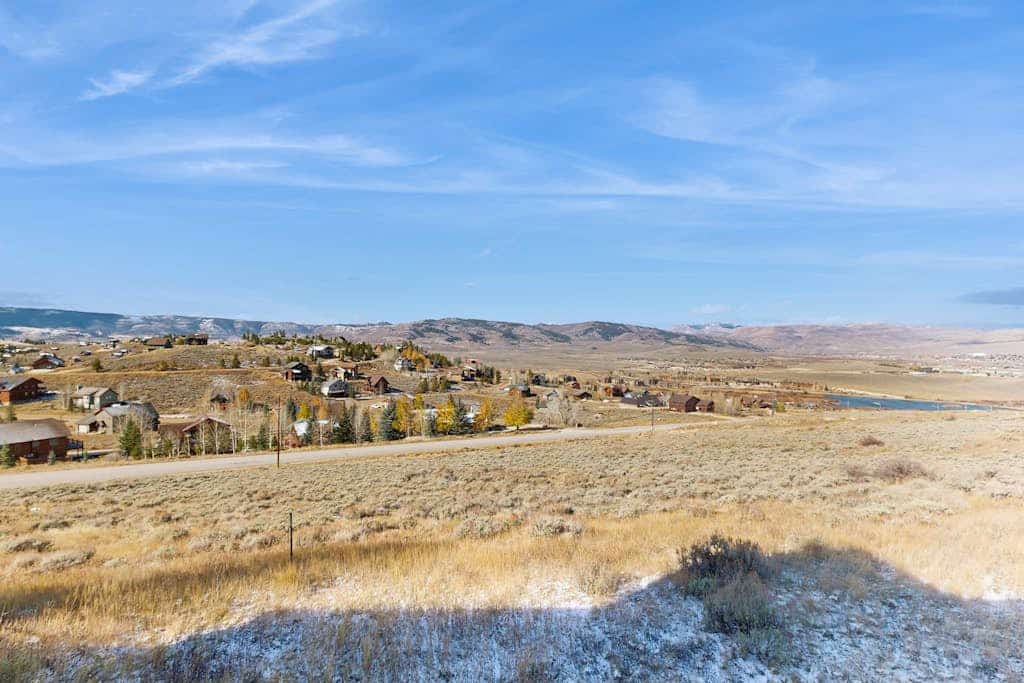 Mountain Getaway condo with wood burning fireplace close to adventure
