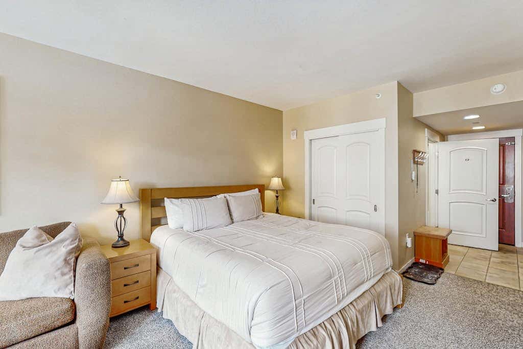 Founders Pointe Condo