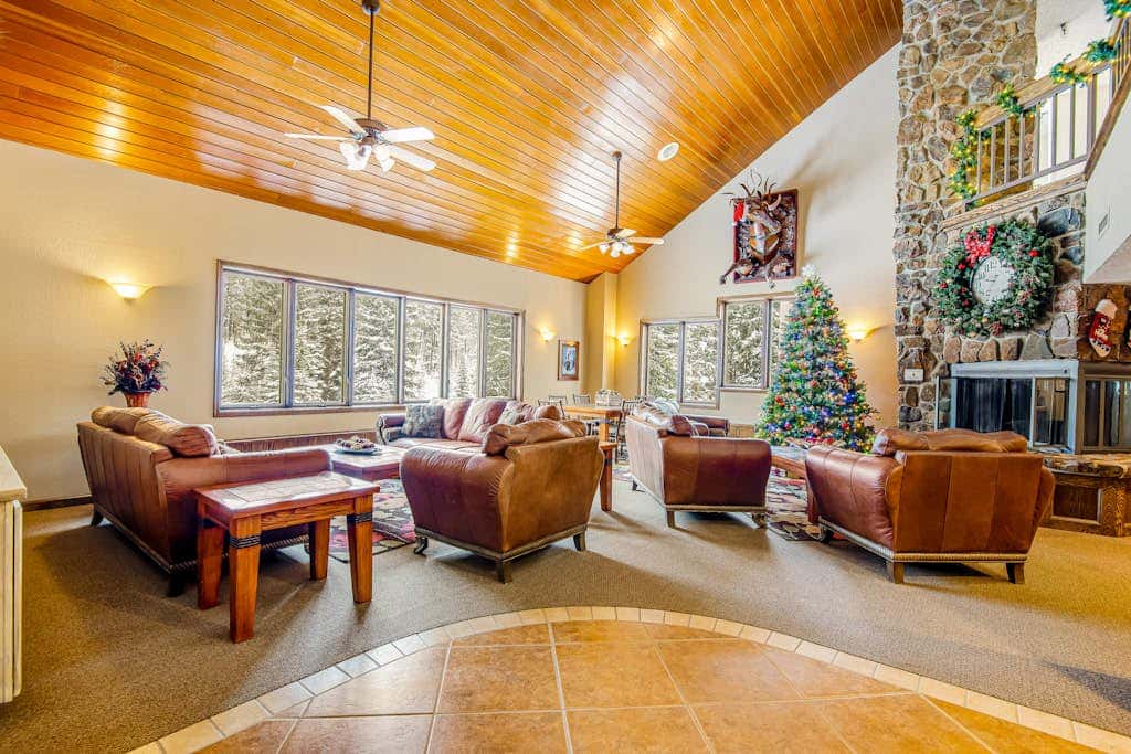 Iron Horse Resort 3063