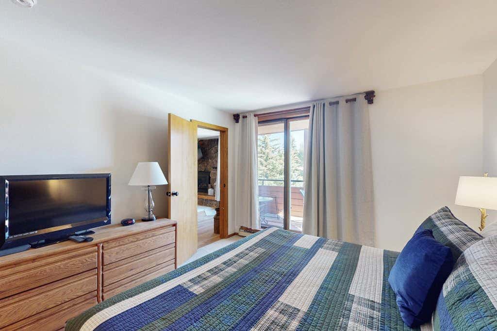 Marina Place 137