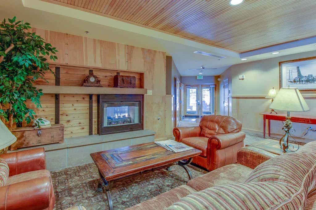Silvermill Lodge 8202