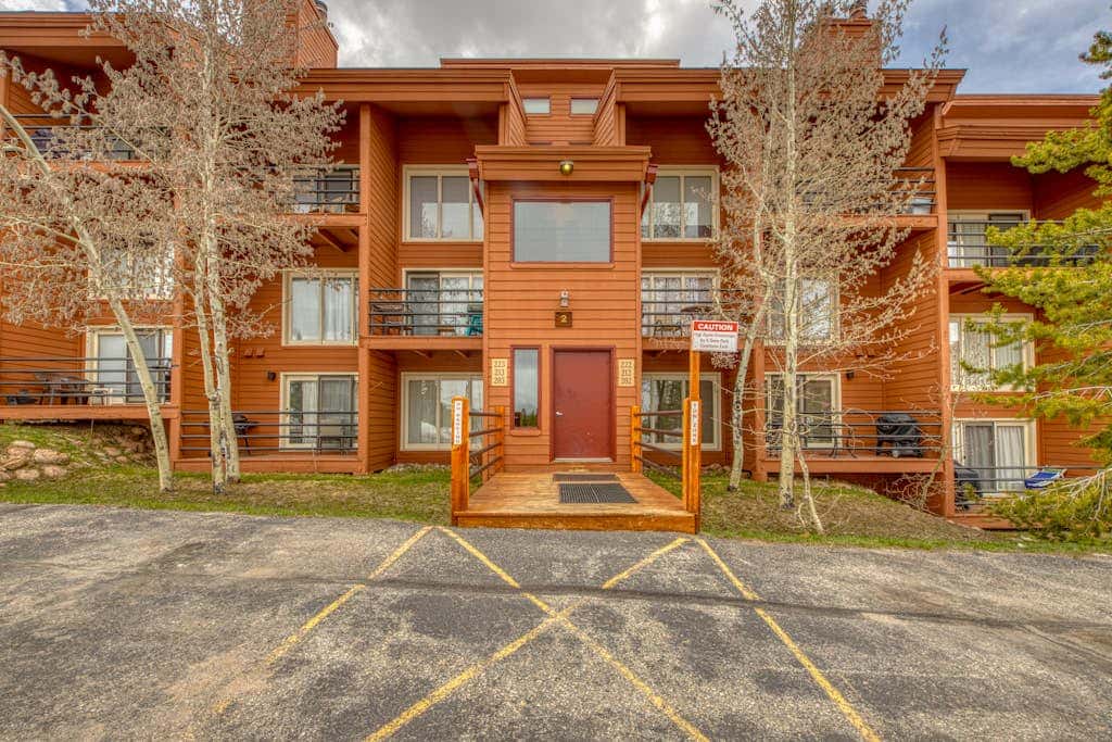 Timber Ridge 203