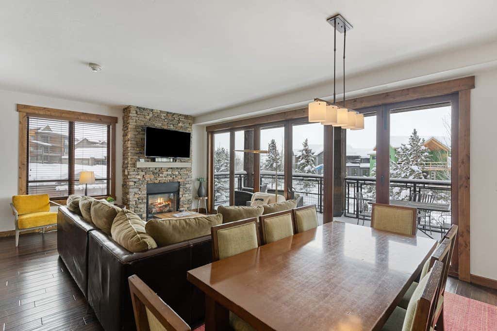 Trailhead Lodge 2102