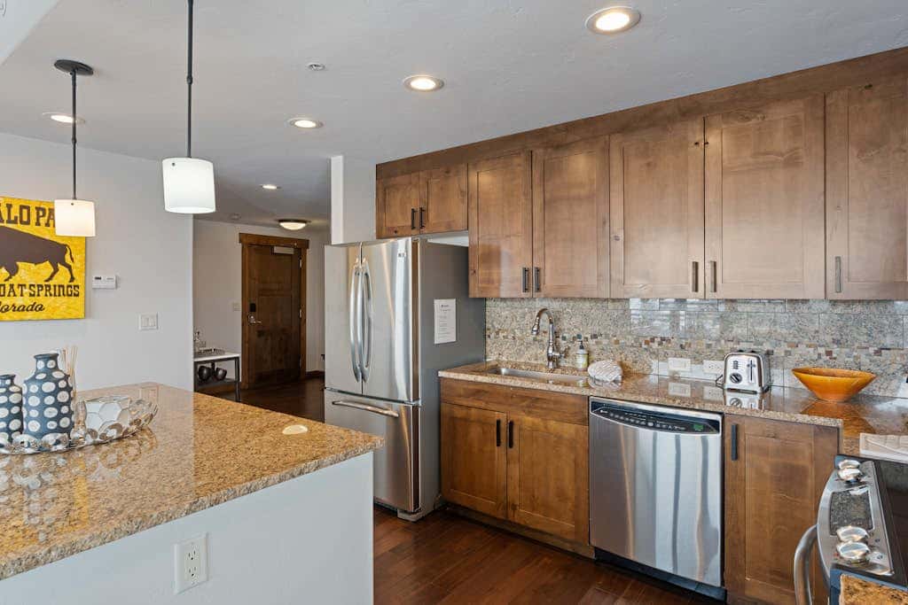 Trailhead Lodge 2102