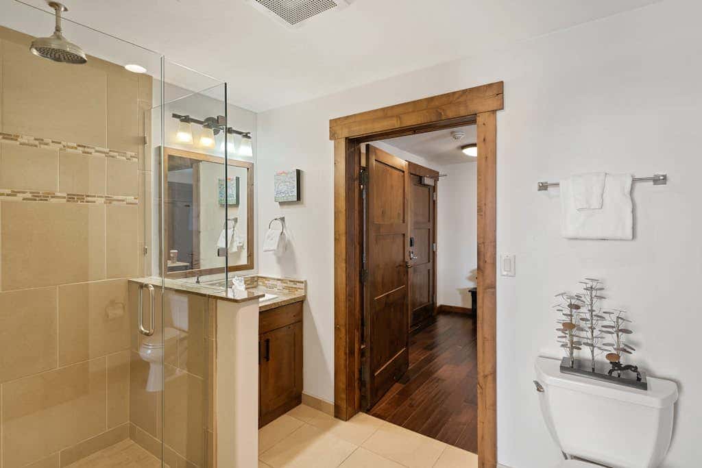 Trailhead Lodge 2102
