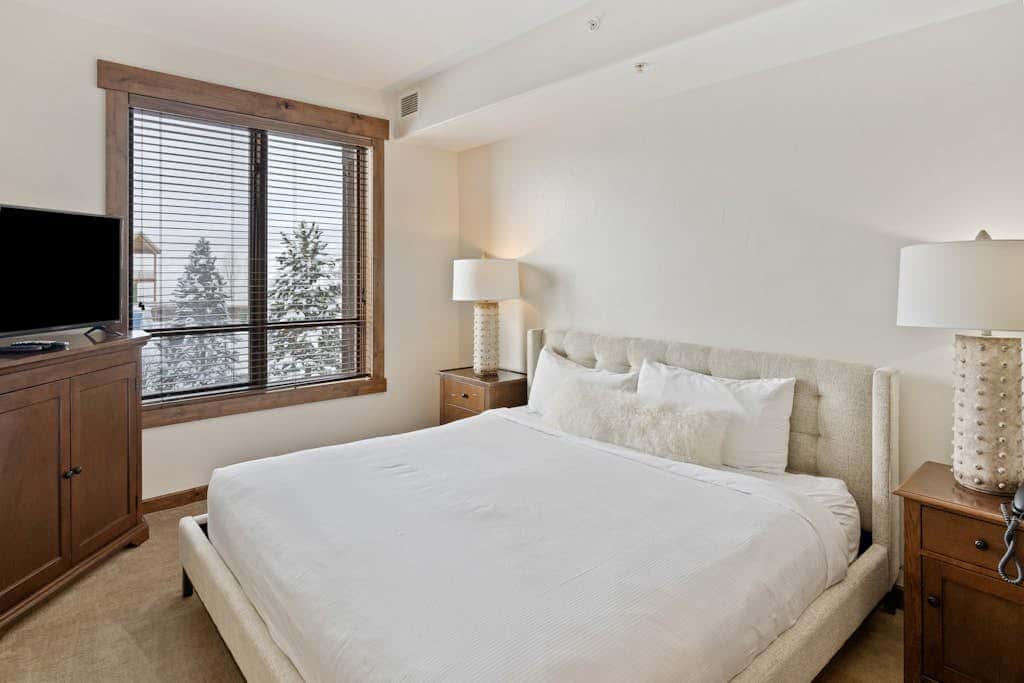 Trailhead Lodge 2102