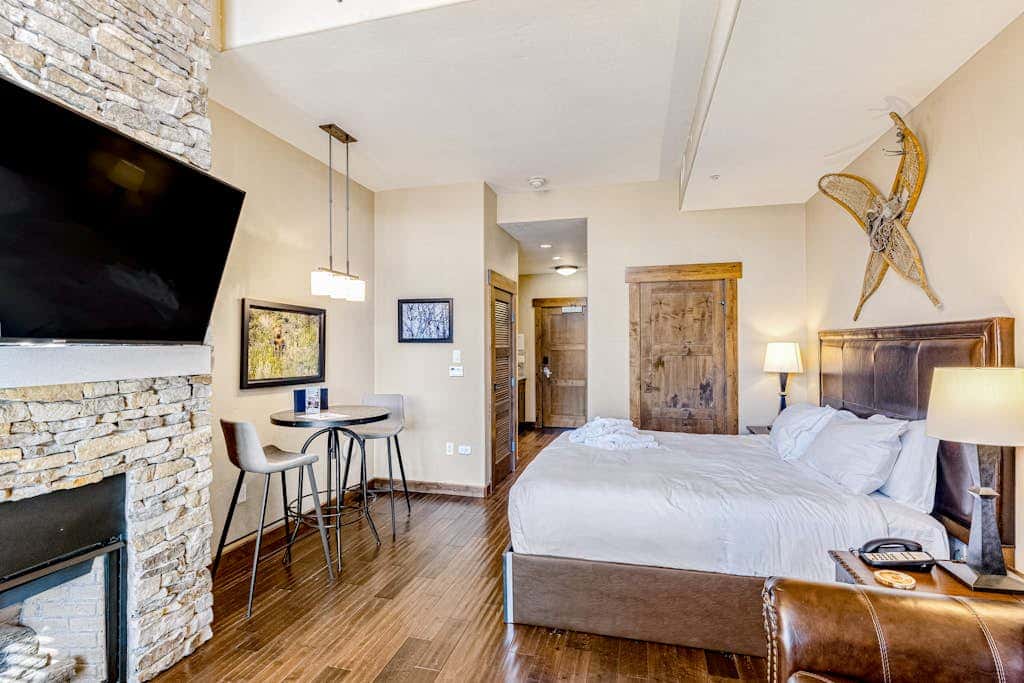 Trailhead Lodge 5108
