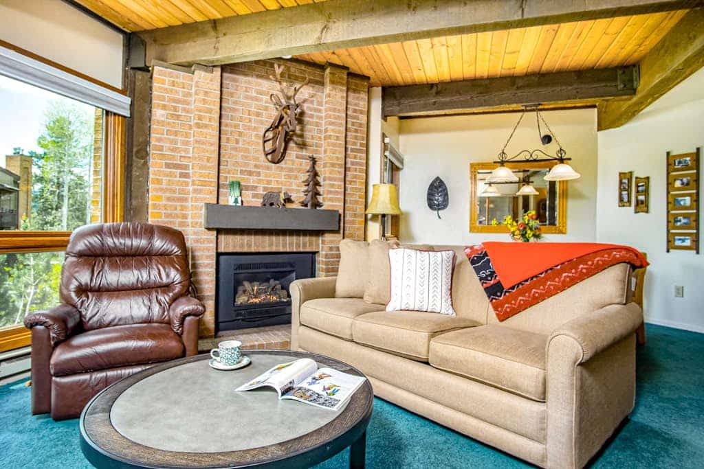 Inviting condo with pool & hot tubs - near Steamboat Ski Resort