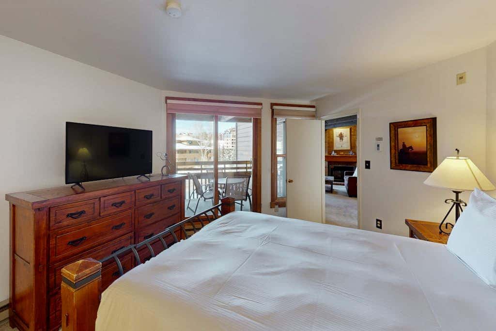 Lodge at Steamboat E202