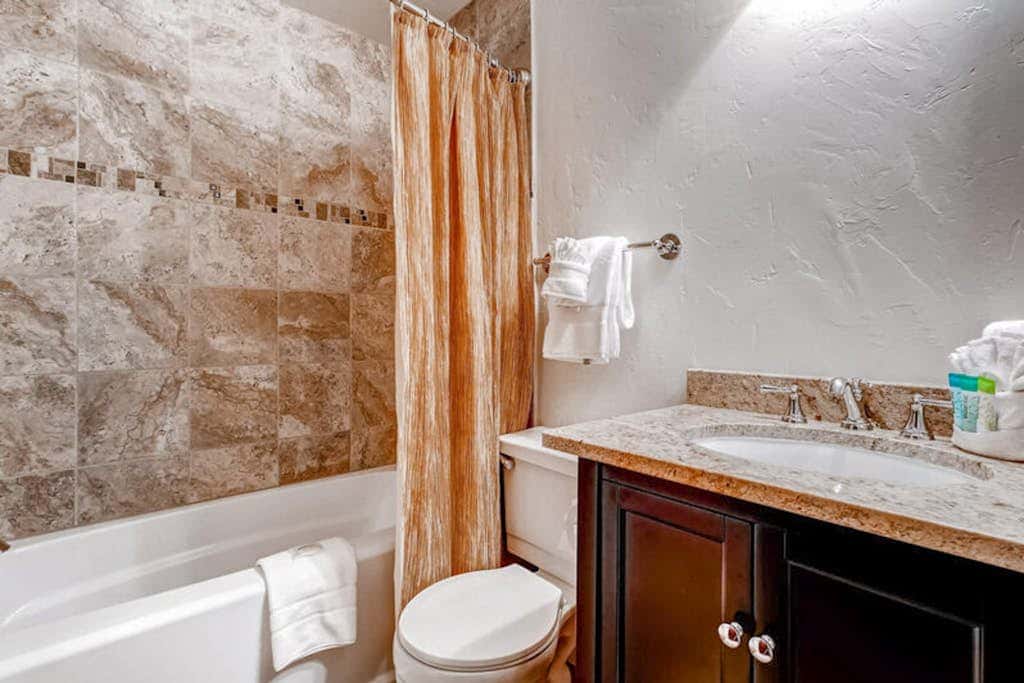 Ski Inn 114