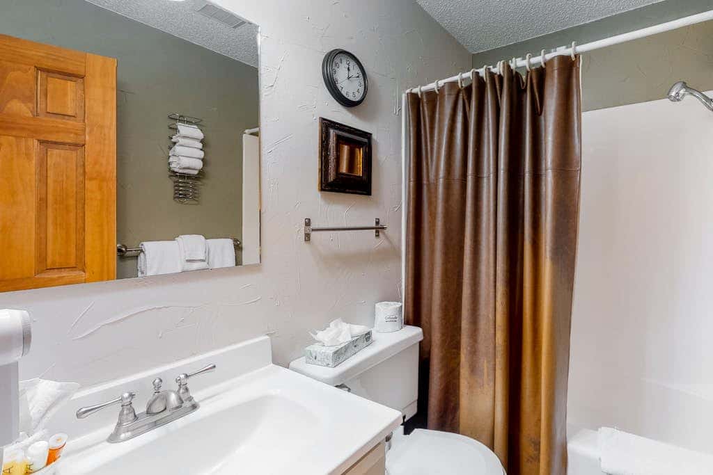 Ski Inn 335