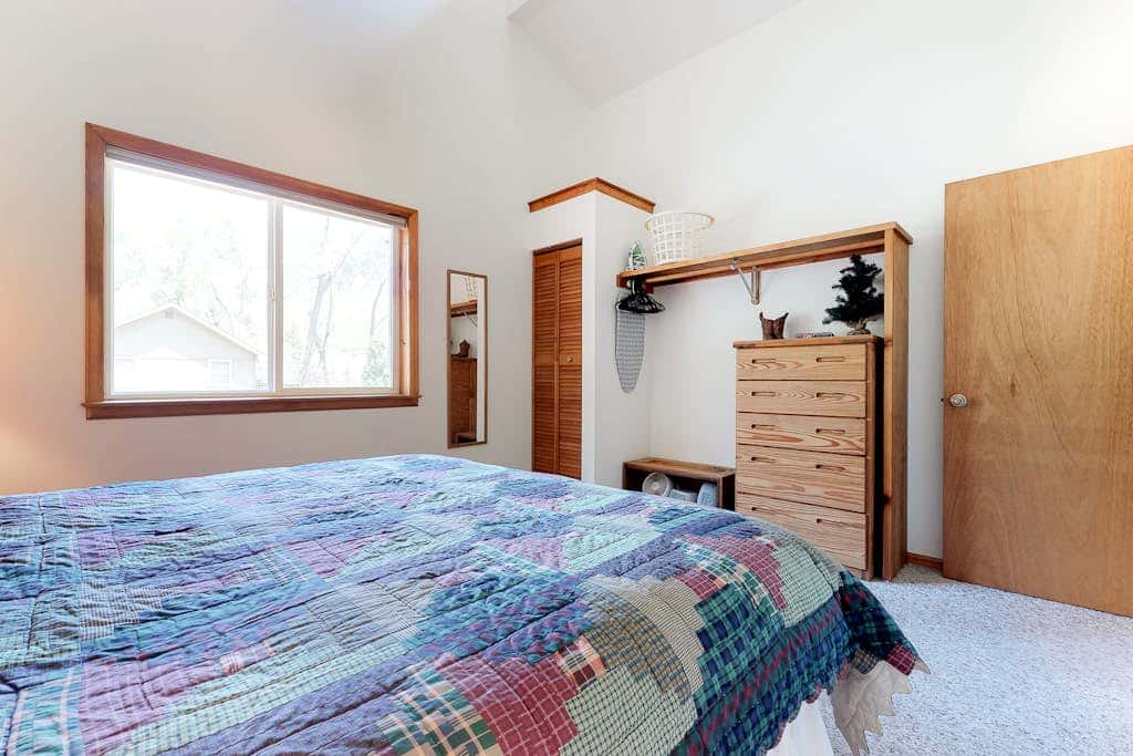 Three Sisters Peak Cabin at Filoha Meadows