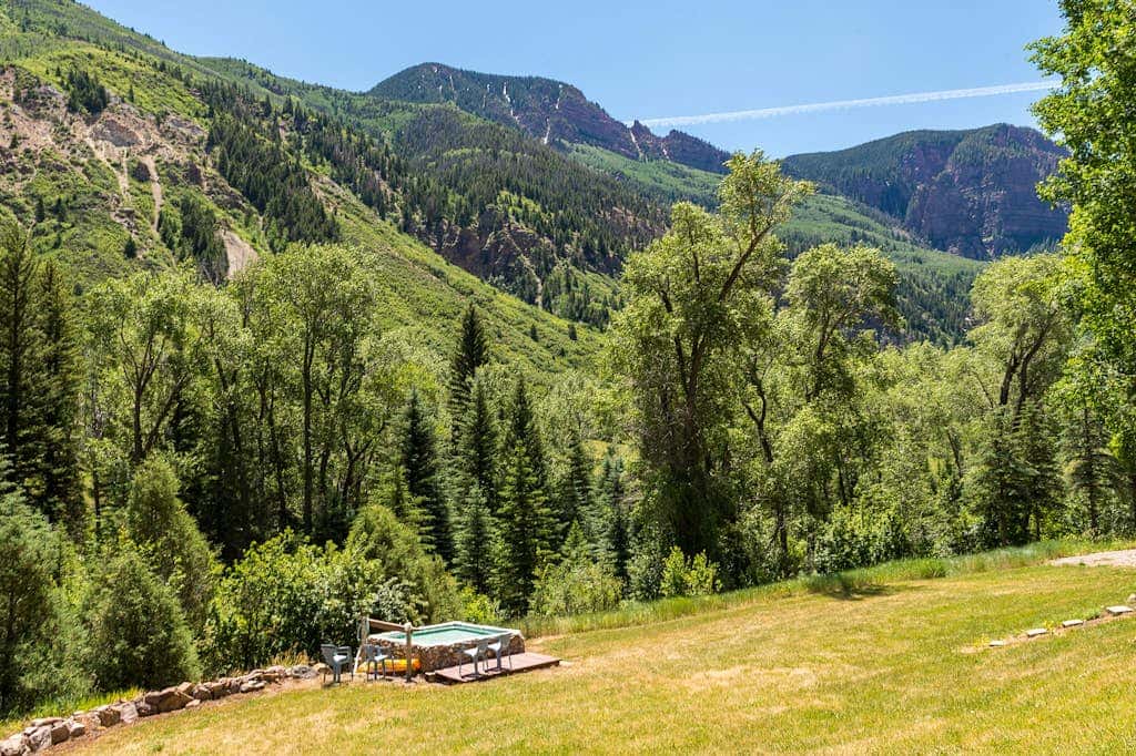 Three Sisters Peak Cabin at Filoha Meadows