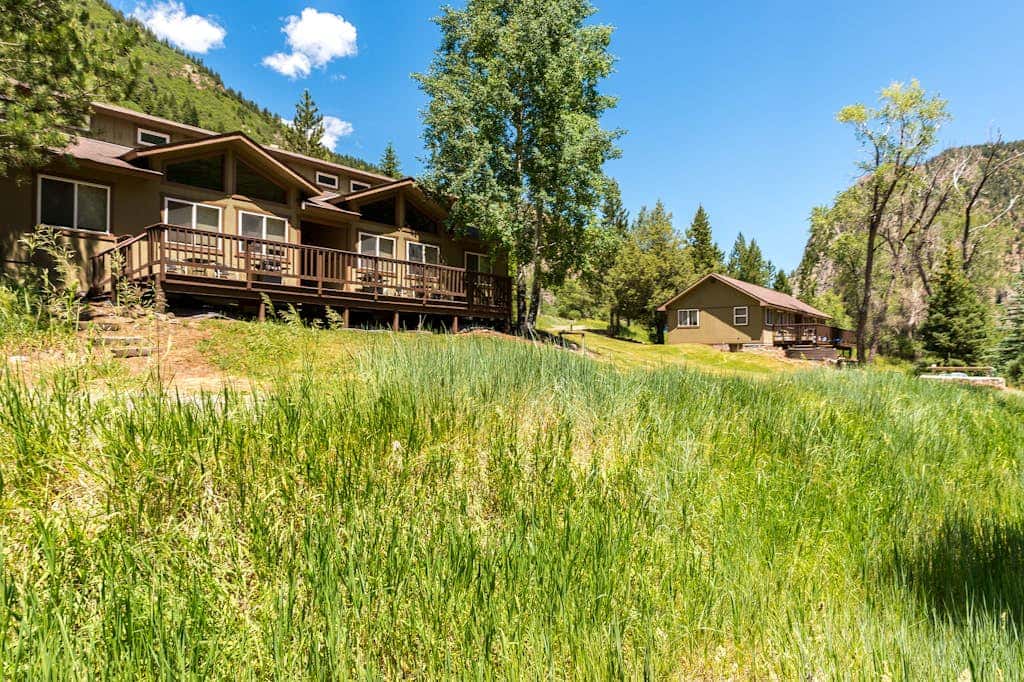 Three Sisters Peak Cabin at Filoha Meadows