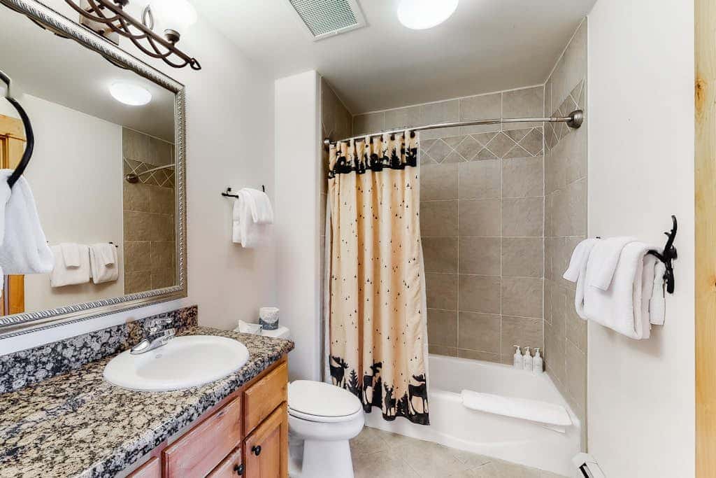 Canyon Creek A205