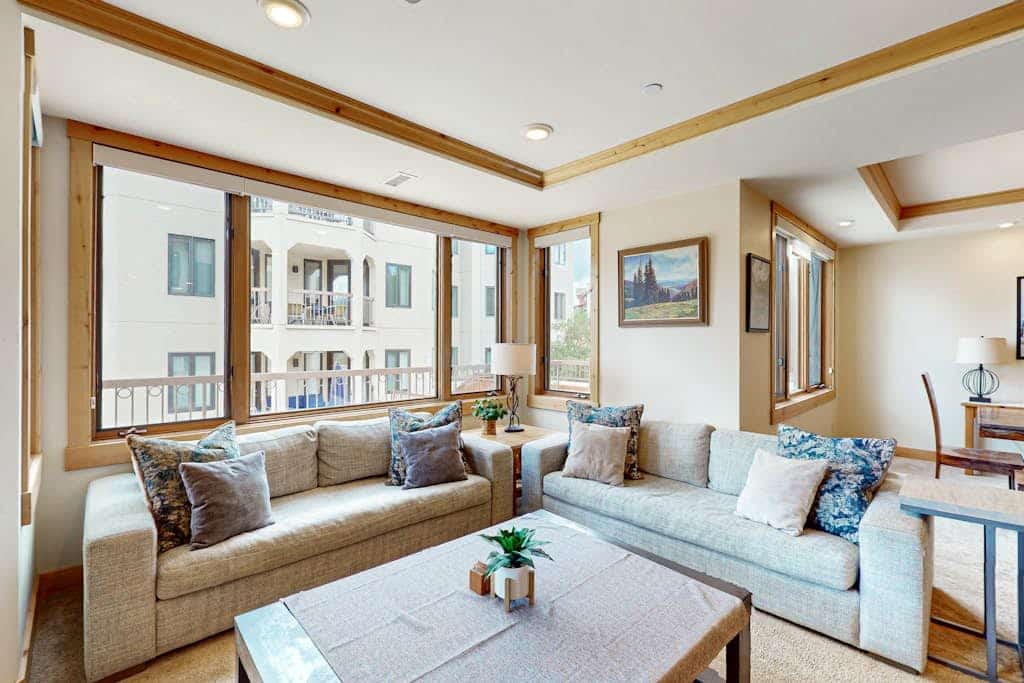 Meadows Normandy 1 | Spacious Mountain Condo, Fireplace, Shared Pool & Hot Tub, Winter Shuttle