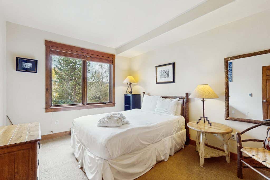 Timberline Lodge 2105