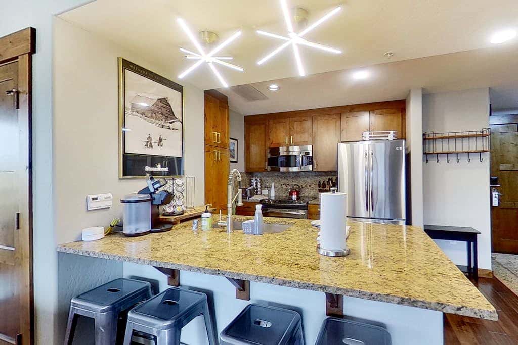 Trailhead Lodge 4114