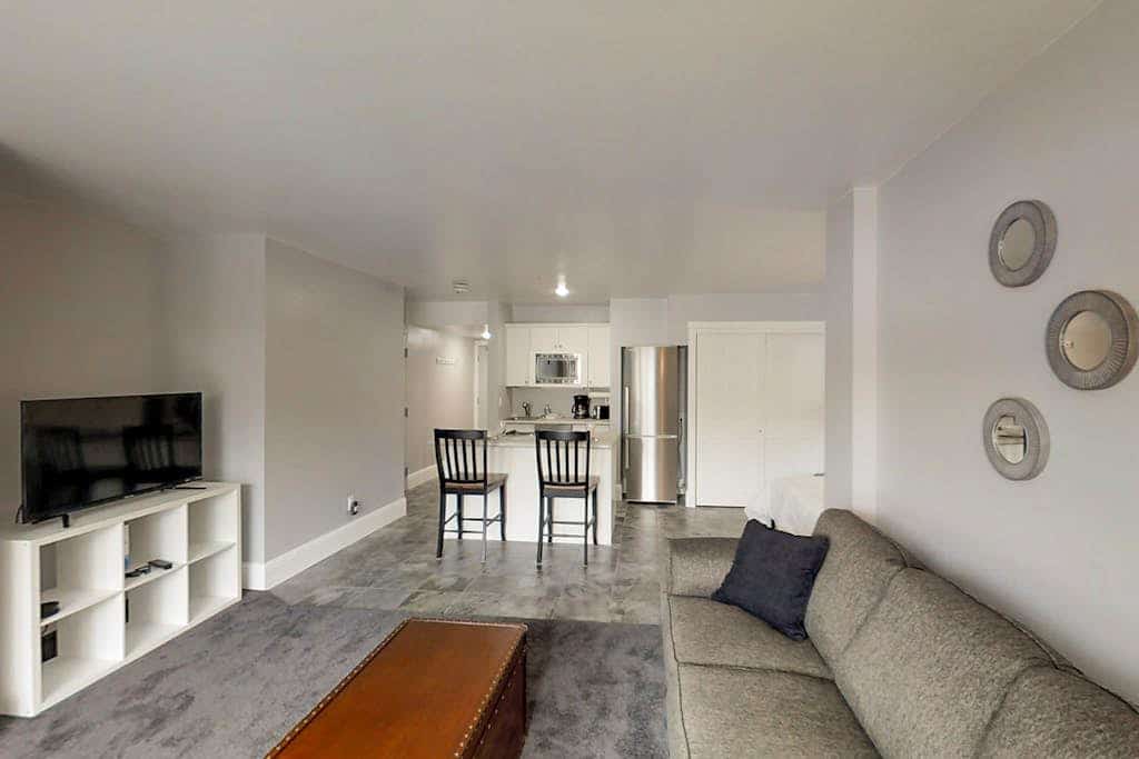 Alpine ski-in/out condo - walk to Mountain Village