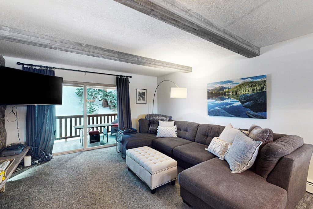 Lucky Adventure Lodge