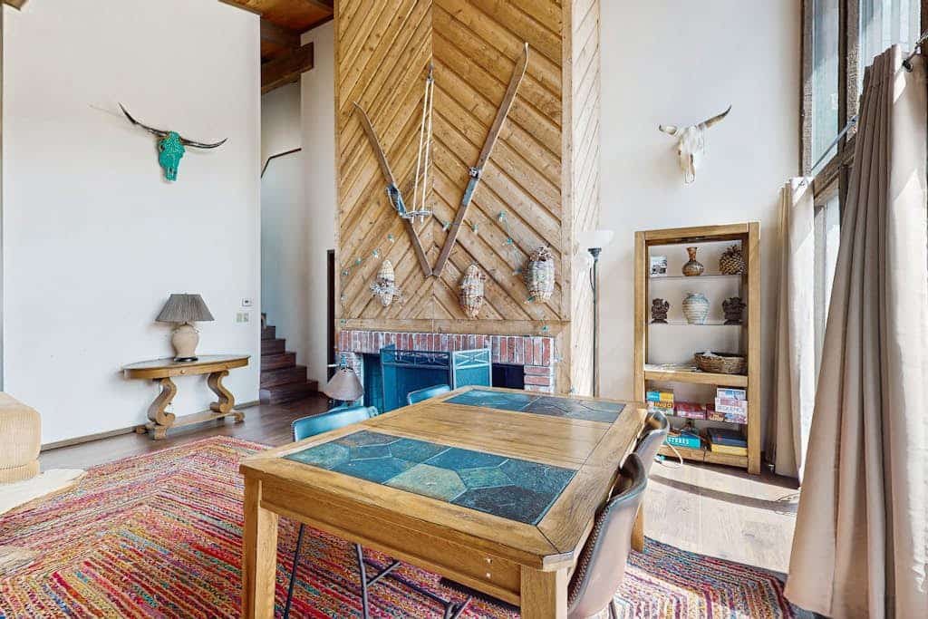 Spacious Mountain Lodge-Style Home with Free WiFi - Nearby Ski Access