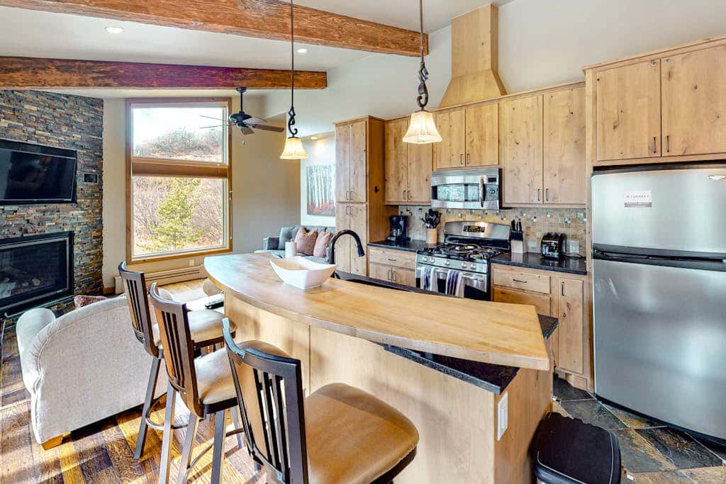 Snowmass Village 19E