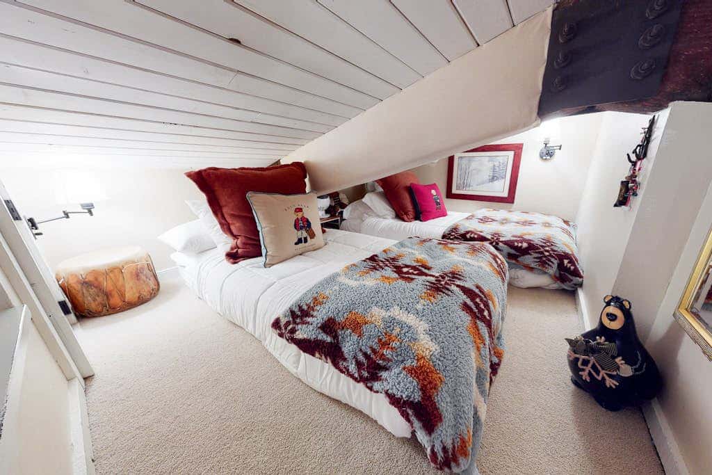 Peaceful Woodbridge Hideaway 14C