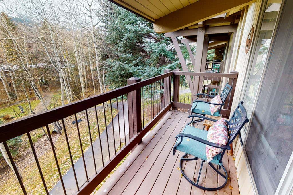 Peaceful Woodbridge Hideaway 14C