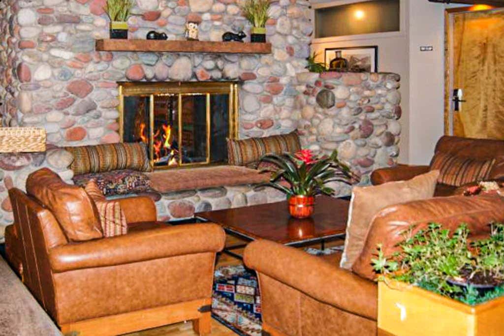 Aspen Mountain Lodge 307