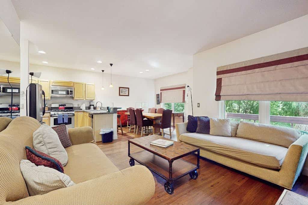 Beautiful, waterfront condo w/ an updated interior and a gas fireplace