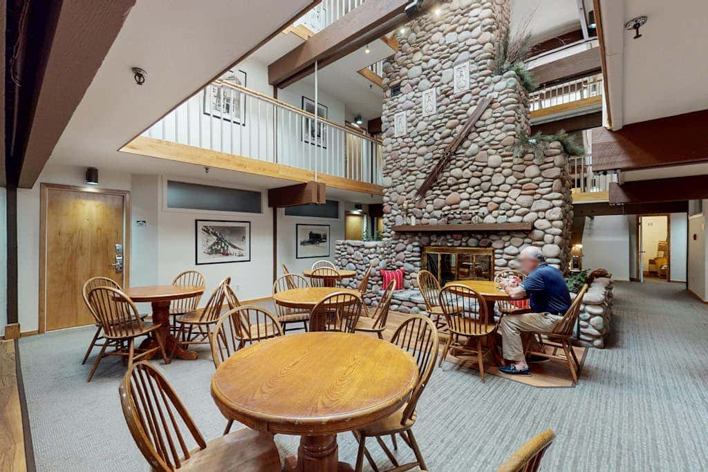 Aspen Mountain Lodge 104