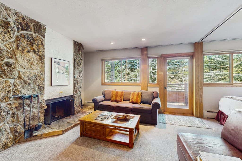 Cozy Slopeside Condo